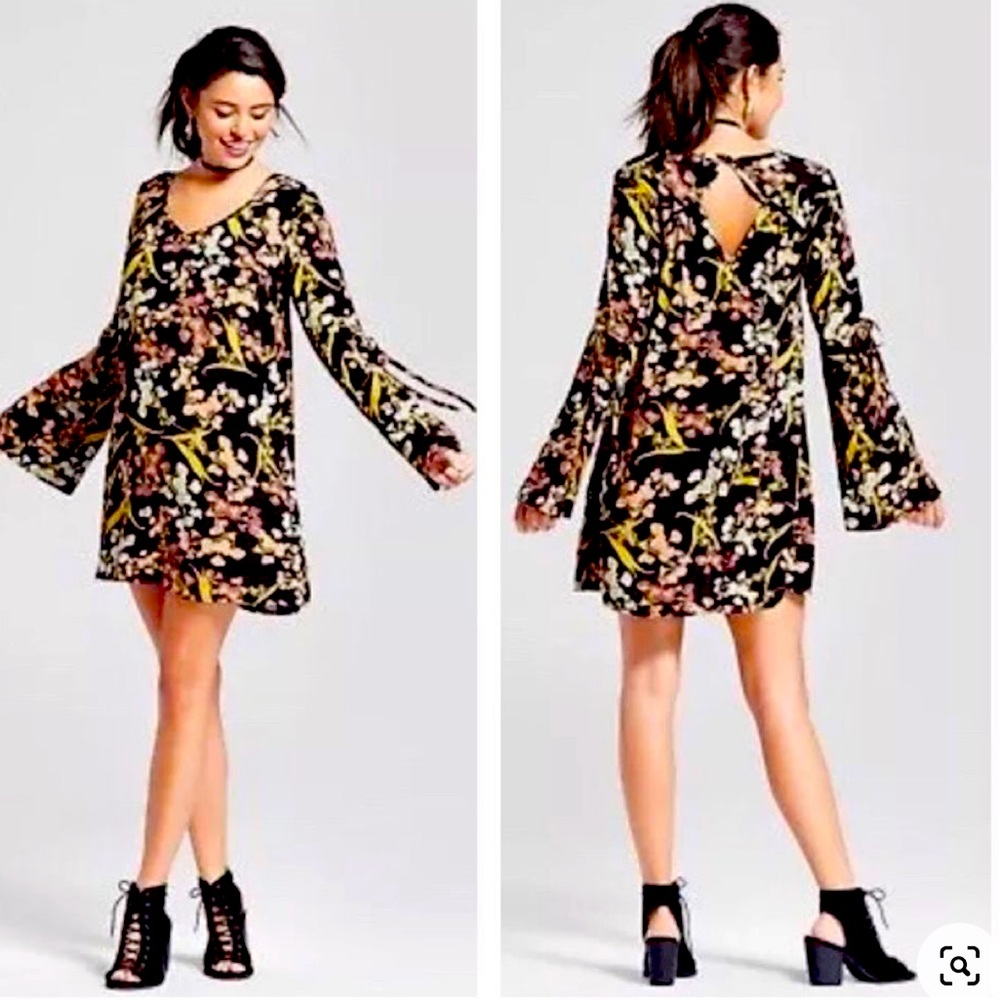 Xhilaration Floral tunic dress with bell sleeves